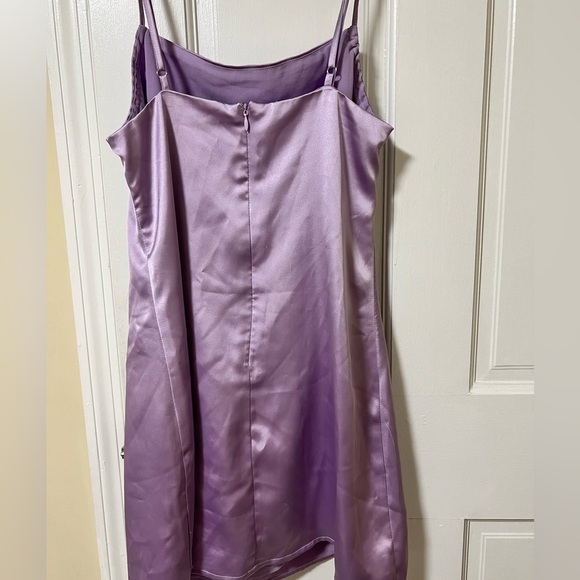 Forever21 Satin Mini Dress Size Small - Picture 3 of 6